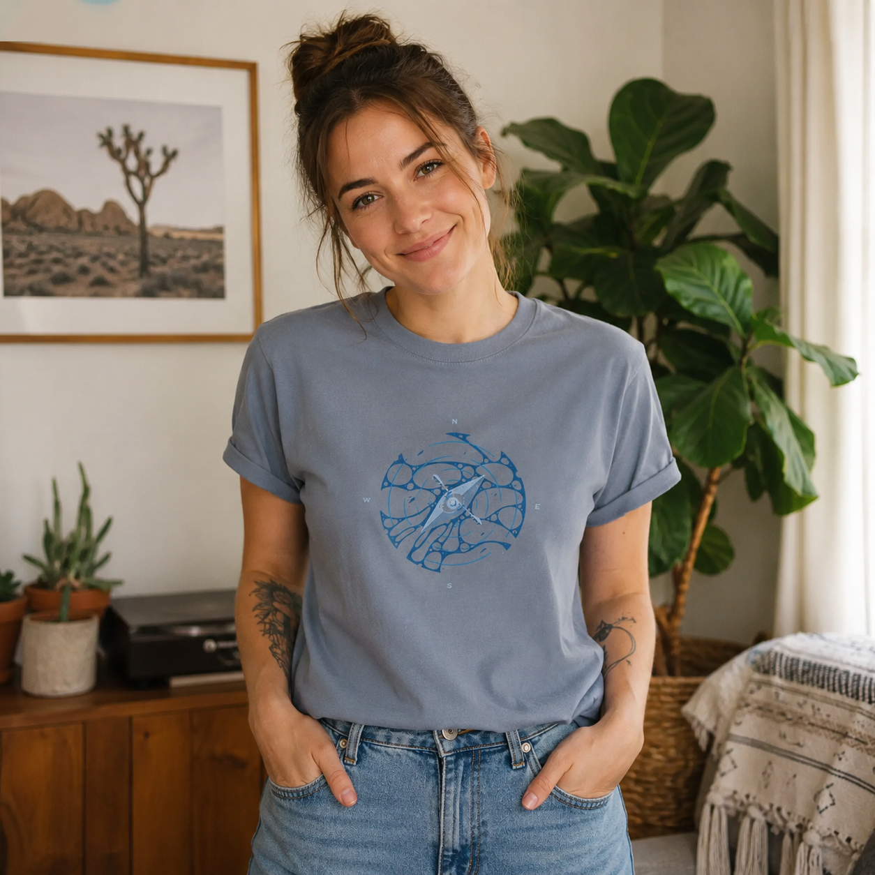 Lake Boat Compass Women's Cotton T-Shirt